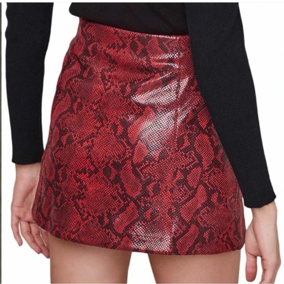 Astr Come Slither Ruby Python Mini Skirt​ - Picture 3 of 7